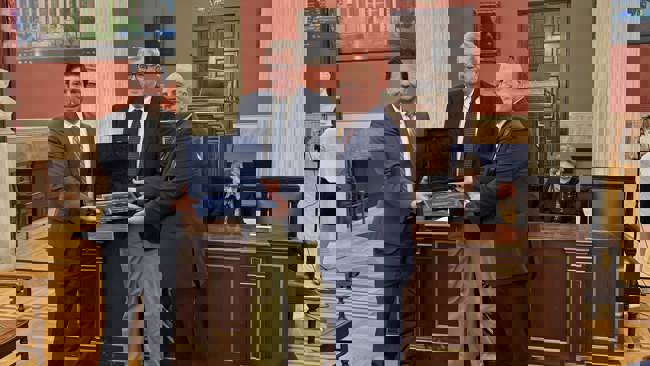 From left to right: Professor Gerasimos Siasos, Rector of NKUA, George Agouridis, member of the SNF Board of Directors, Professor Pavlos Myrianthefs, Chair of the Department of Nursing at NKUA